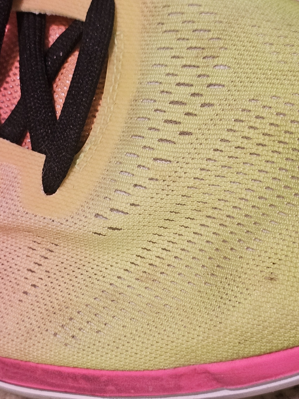 Nike Mens Flex 2016 RN Running Shoes in Neon Pink and Yellow Gradient - Picture 10 of 11